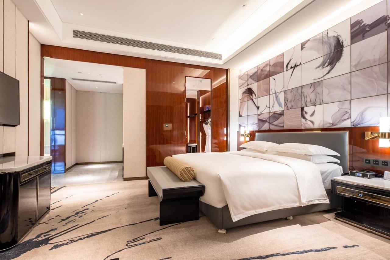 Wyndham Grand Suzhou Fenhu Hotel Xinta Exterior photo